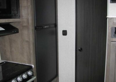 2022 Venture SN220VBH Sonic Travel Trailer
