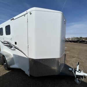 2025 Titan Royal II 2 Horse Bumper Pull Trailer
