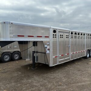 2026 Wilson Foreman 30'x8x5' Livestock Trailer