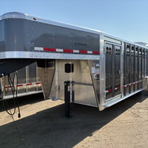 2026 Wilson Ranch Hand 24′ Livestock Trailer