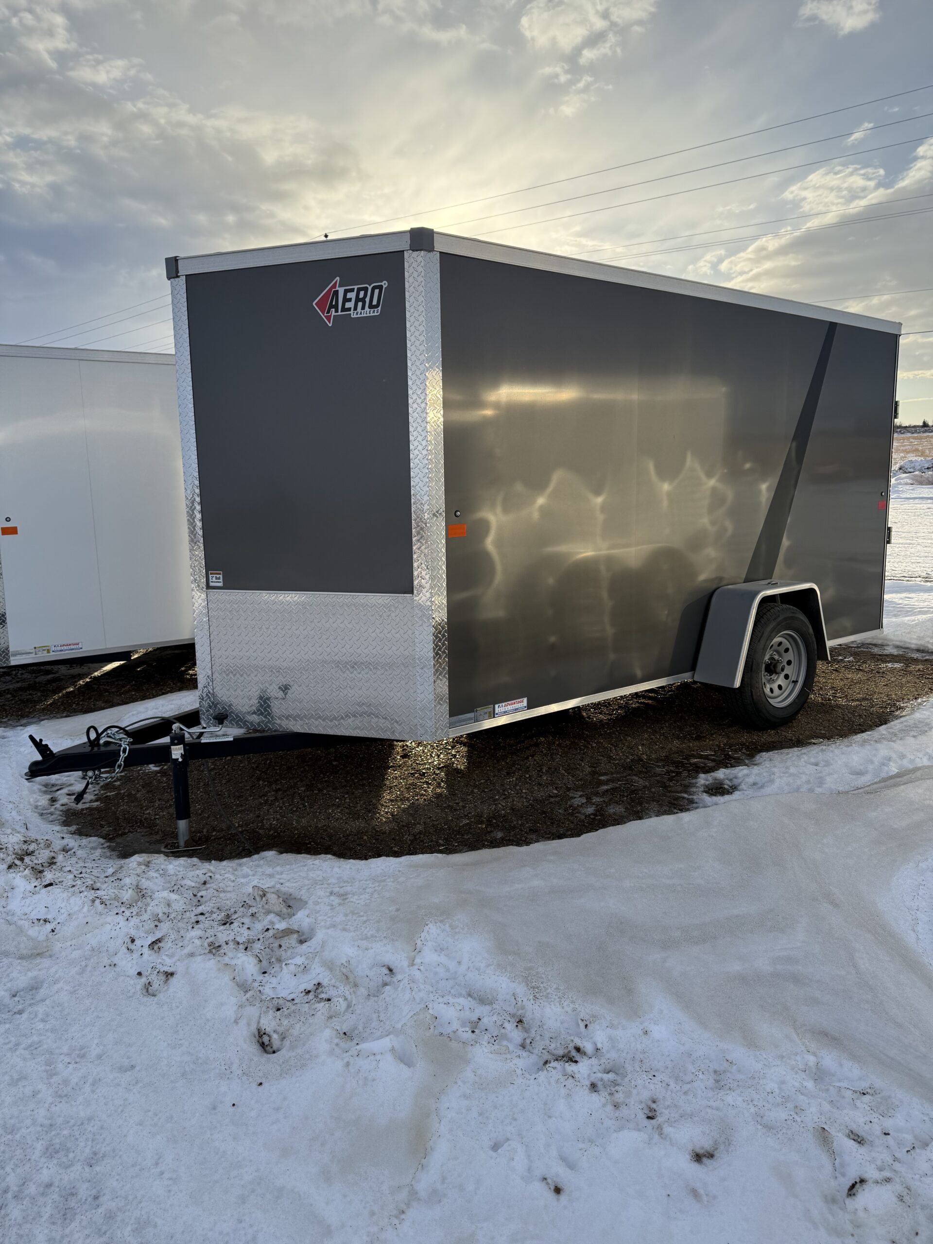 2025 AERO 6X12 ENCLOSED CARGO TRAILER 3500LB AXLE V-NOSE SIDE DOOR REAR RAMP DOOR 73.5" INTERIOR HEIGHT