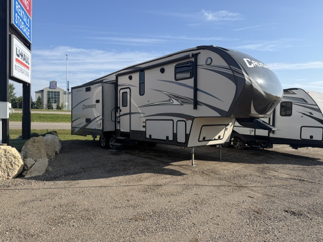 2016 Prime Time Crusader 315RST
